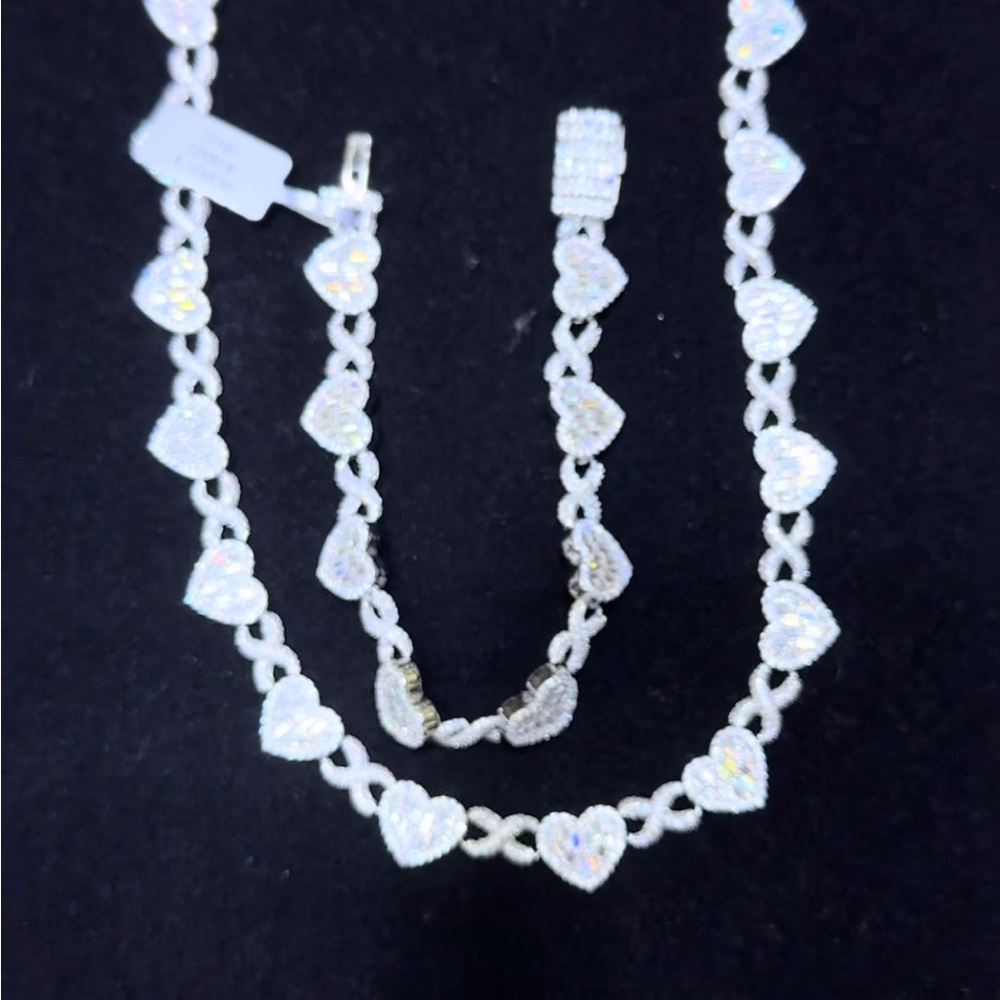 Elegant Heart Necklace and Bracelet Set
